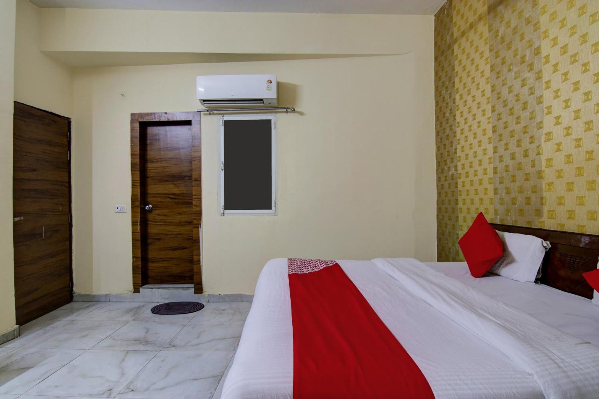 Hotel Yash House Nueva Delhi Exterior foto